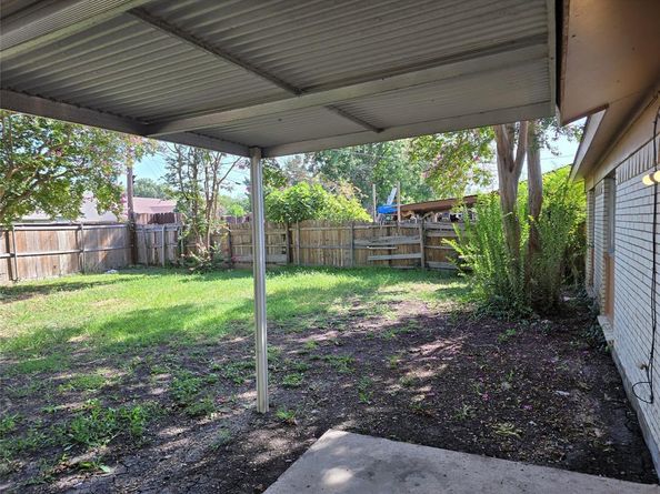 3325  Lariat Lane , Garland Texas 75042