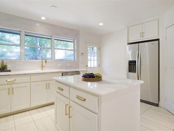 5305  Emerson Avenue , Dallas Texas 75209