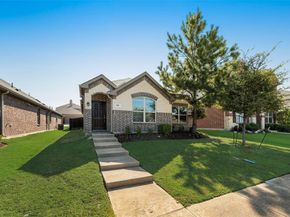 601  Crazy Horse Drive , Aubrey Texas 76227