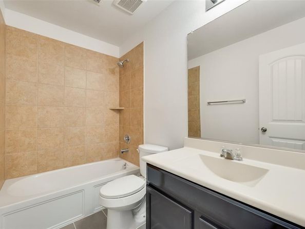 601  Crazy Horse Drive , Aubrey Texas 76227