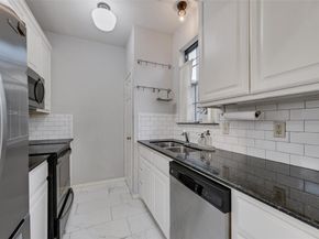 4418  Bowser Avenue  105, Dallas Texas 75219
