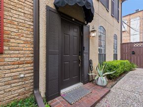 4418  Bowser Avenue  105, Dallas Texas 75219