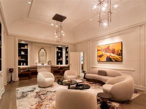 2555 N Pearl Street  1903, Dallas Texas 75201