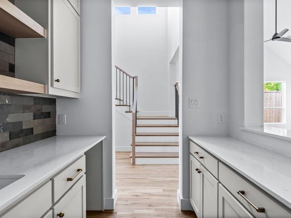 9234  San Fernando Way , Dallas Texas 75218