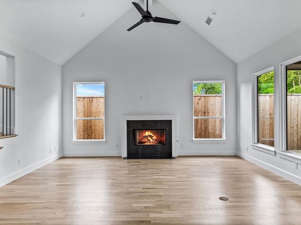 9234  San Fernando Way , Dallas Texas 75218