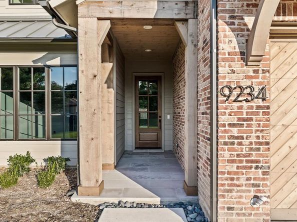 9234  San Fernando Way , Dallas Texas 75218
