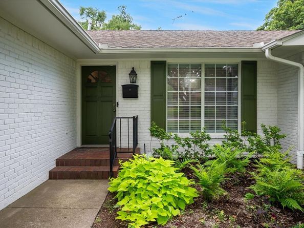 8635  Capri Drive , Dallas Texas 75238