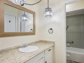 902 S Weatherred Drive  902C, Richardson Texas 75080