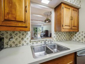 902 S Weatherred Drive  902C, Richardson Texas 75080