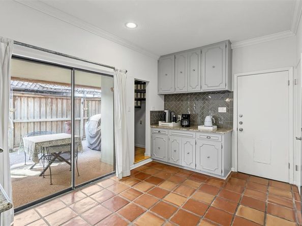 4702  Harley Avenue , Fort Worth Texas 76107