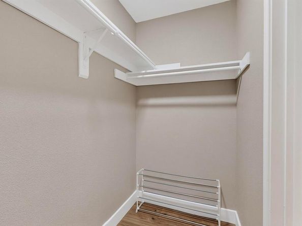 5718  Marvin Loving Drive  119, Garland Texas 75043