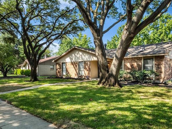 3925  Branch Hollow Drive , Plano Texas 75023
