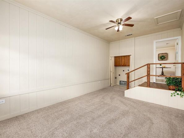 853  Holly Drive , Garland Texas 75040