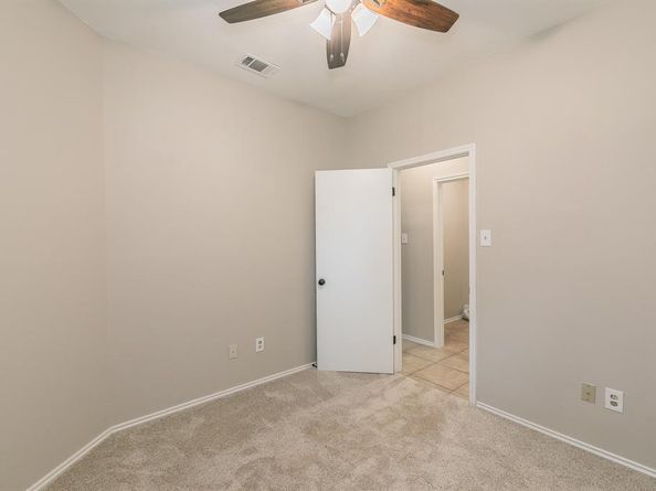 610  Canterbury Street , Euless Texas 76039