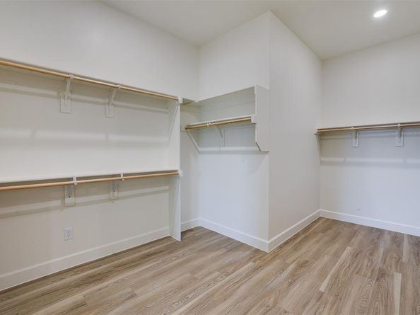 1208  Oak Harbor Boulevard , Azle Texas 76020