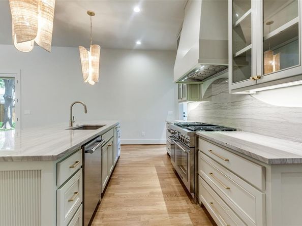 2208  Ridge Crest Drive , Richardson Texas 75080