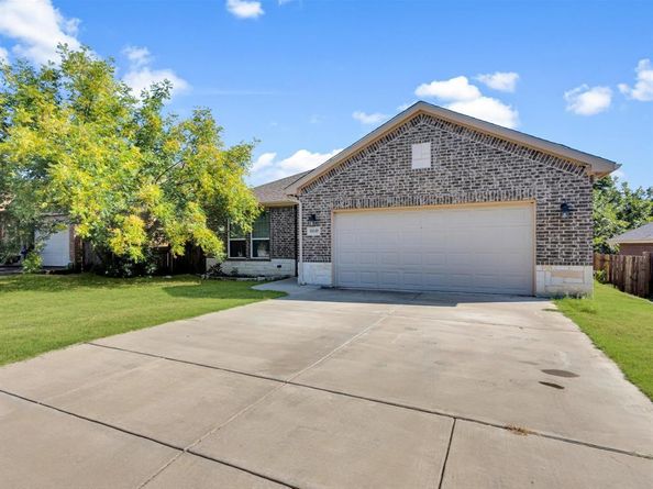 10149  Lone Eagle Drive , Fort Worth Texas 76108