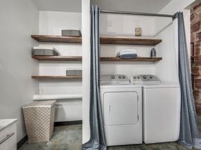 1122  Jackson Street  320, Dallas Texas 75202