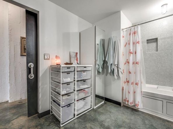 1122  Jackson Street  320, Dallas Texas 75202