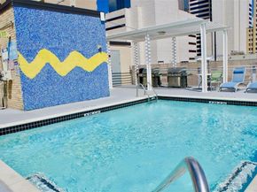 1122  Jackson Street  320, Dallas Texas 75202