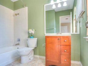 406  Santa Fe Trail  44, Irving Texas 75063