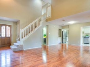 406  Santa Fe Trail  44, Irving Texas 75063