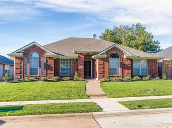 4824  Spanishmoss Drive 