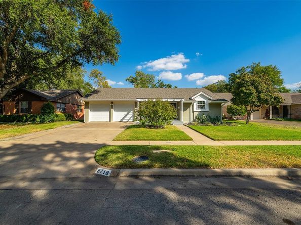 8718  Hackney Lane , Dallas Texas 75238