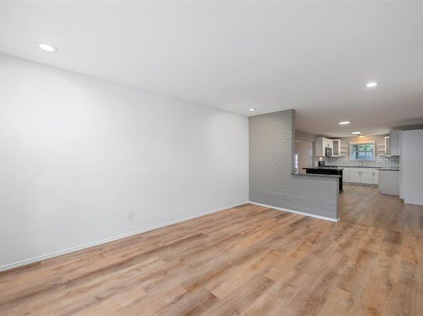 8718  Hackney Lane , Dallas Texas 75238