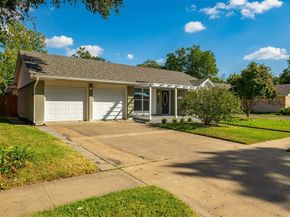 8718  Hackney Lane , Dallas Texas 75238