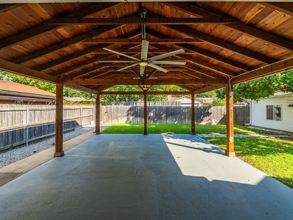 8718  Hackney Lane , Dallas Texas 75238