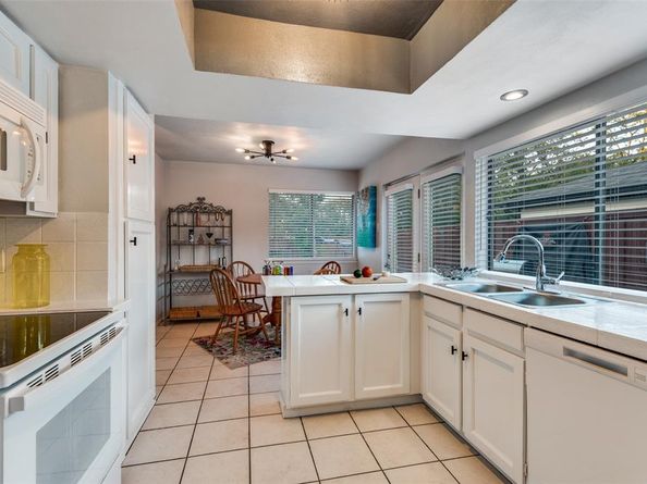 37  Merrie Circle , Richardson Texas 75081