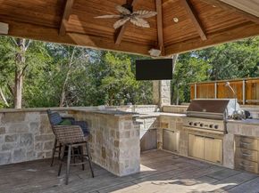 48  Kennington Court , Dallas Texas 75248