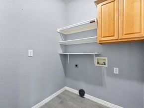 18  Zachary Court , Mansfield Texas 76063