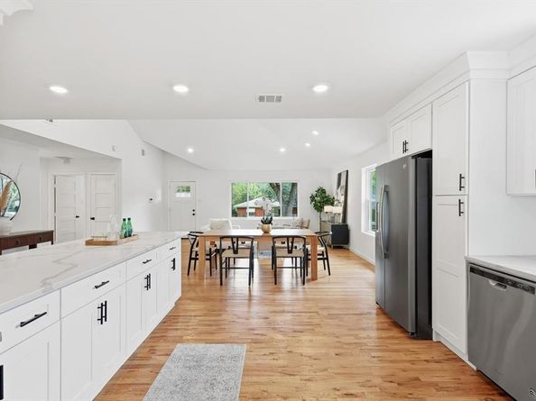 6811  Patrick Drive , Dallas Texas 75214