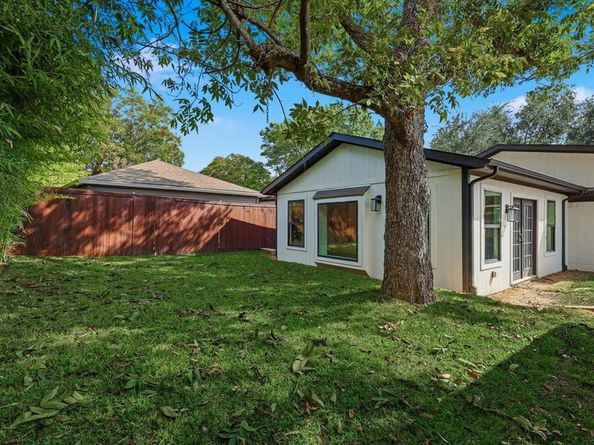 6811  Patrick Drive , Dallas Texas 75214