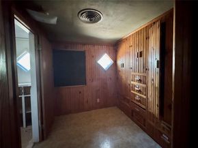 1211  Lindsey Street , Denton Texas 76205