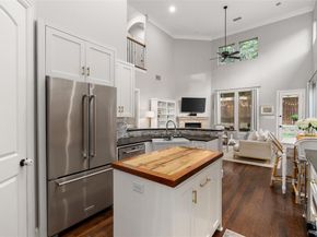2235  Forest Hollow Park , Dallas Texas 75228