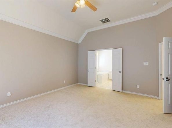 2725  Green Oak Court , Highland Village Texas 75077