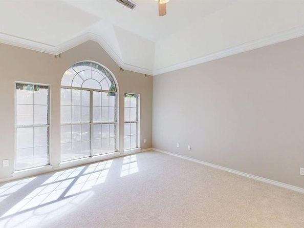 2725  Green Oak Court , Highland Village Texas 75077