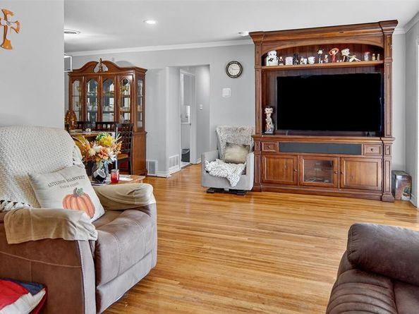 5213  Mallory Drive , Haltom City Texas 76117