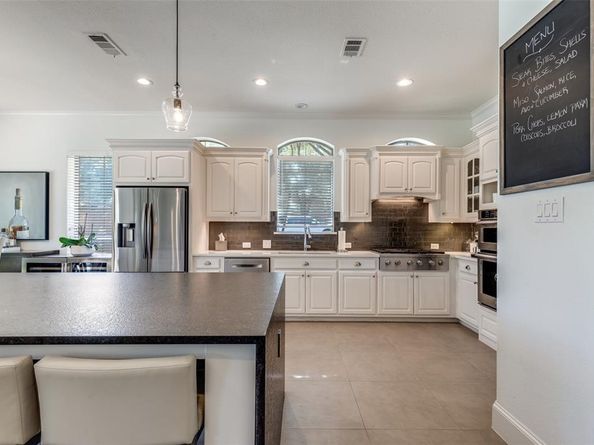 9155  Calvert Road , Lantana Texas 76226