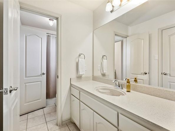 3605  Winchester Court , Corinth Texas 76210