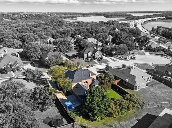 3605  Winchester Court , Corinth Texas 76210