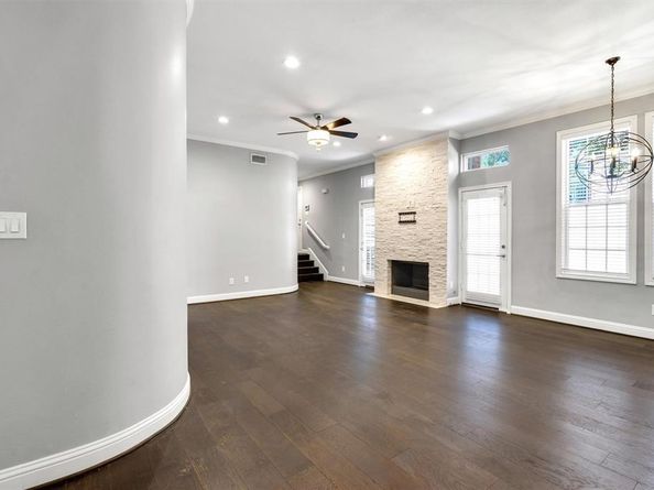 4511  Gilbert Avenue  108, Dallas Texas 75219