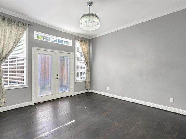 4511  Gilbert Avenue  108, Dallas Texas 75219