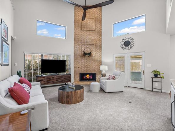 32  One Main Place , Benbrook Texas 76126