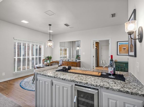 32  One Main Place , Benbrook Texas 76126