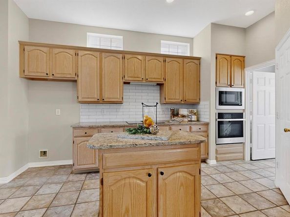 2029  Arbor Creek Drive , Carrollton Texas 75010