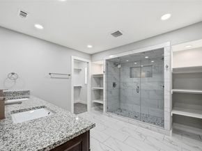 205  Yacht Club Drive , Rockwall Texas 75032